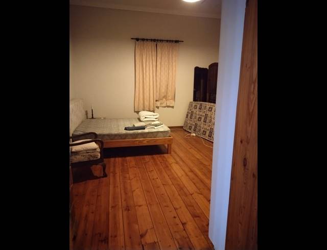 3 BEDROOM FREEHOLD FOR SALE IN WEENEN